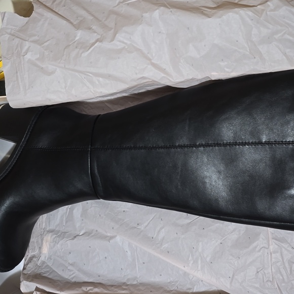 BCBGeneration Black Heeled Boots - Picture 4 of 7